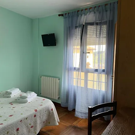 El Castanu De Guest house Cue
