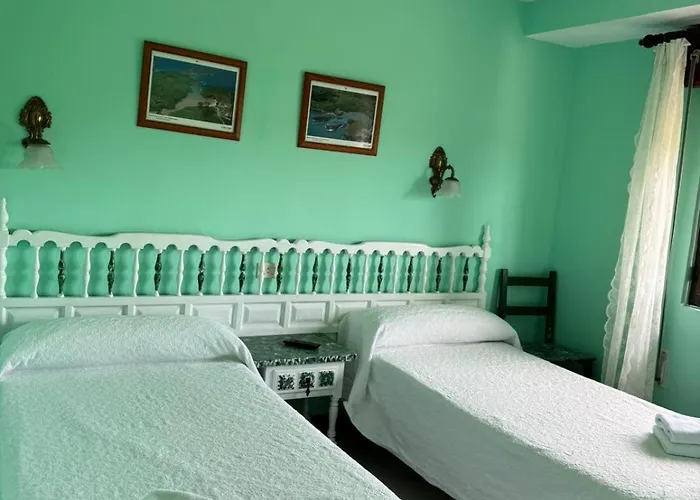 Pensión El Castañu De Cue