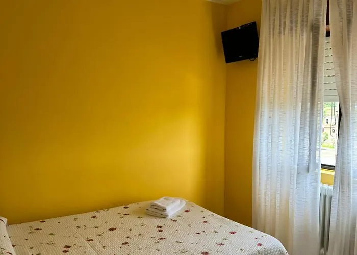 El Castañu De Pensión 3*